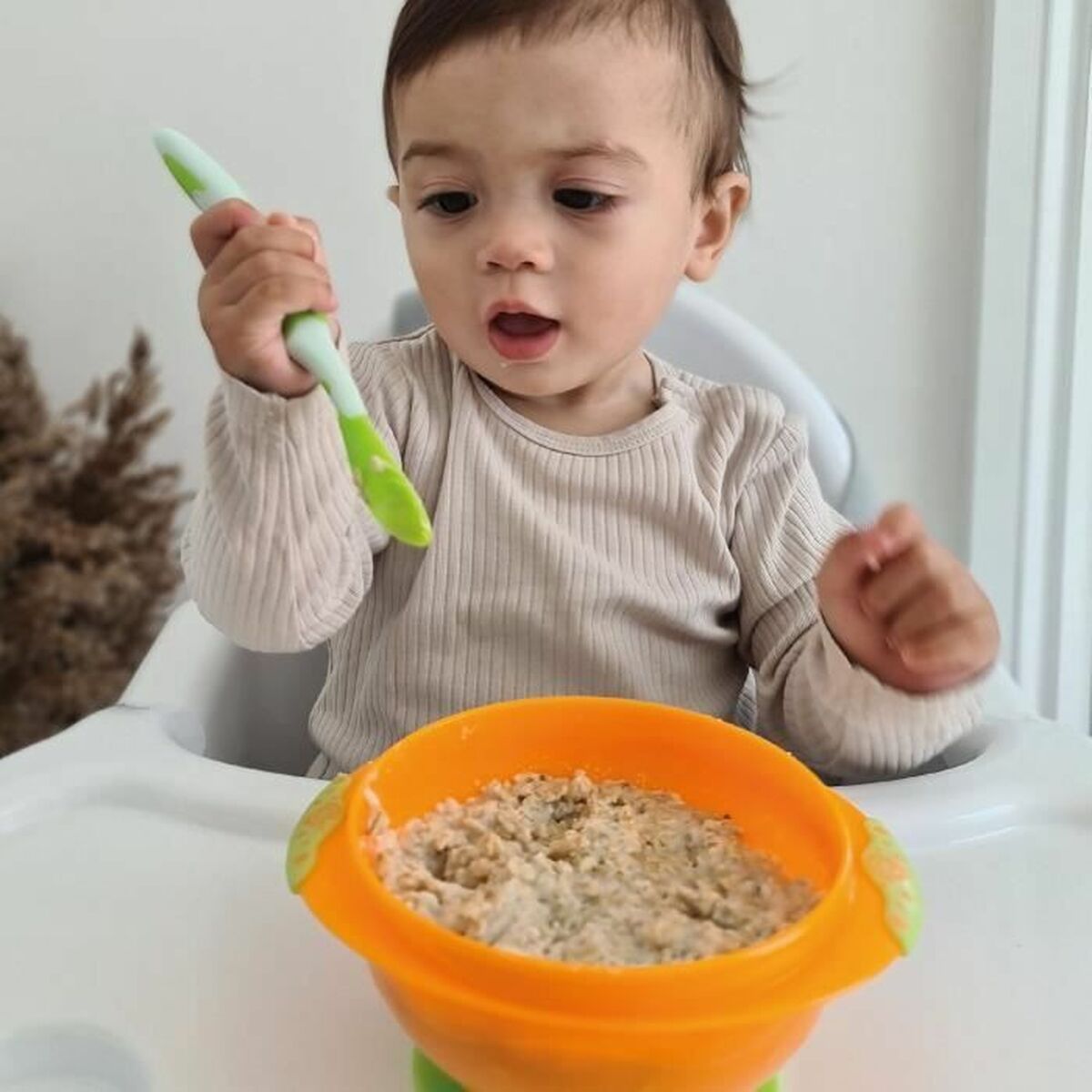 V5HD5EEBDFF2E13499B1DE525BA32885149R6104185P4