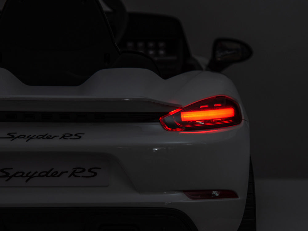 Porsche Spyder RS, kinderauto op 12 volt accu, rubberen banden, leren stoel en meer!