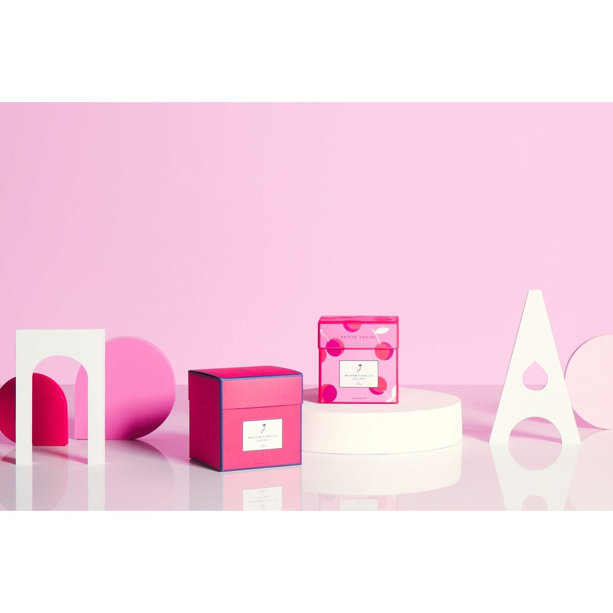 V5HECC08EC0D4B4953E69C308435BAA2EEAR6214208P8