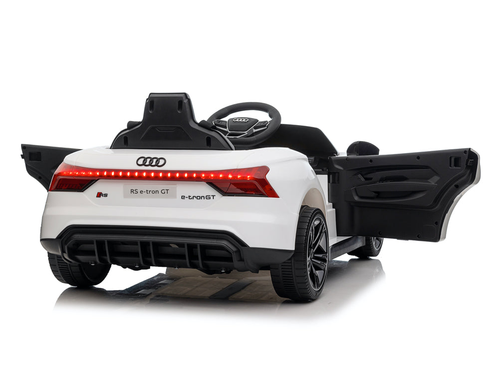 Audi RS e-tron GT, een 12 volt elektrische kinderauto met muziekmodule en meer!