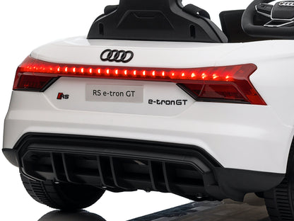 Audi RS e-tron GT, een 12 volt elektrische kinderauto met muziekmodule en meer!